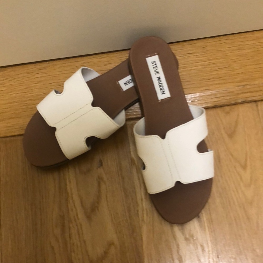 Steve Madden slides